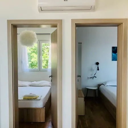 Dani Sea & Pool * トロギール