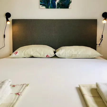 Dani Sea & Pool * トロギール