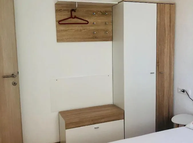 Dani Sea & Pool Τρογκίρ