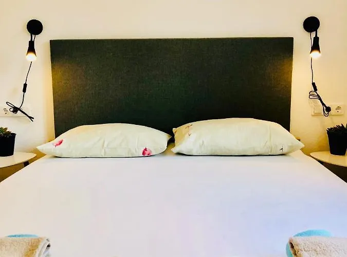 Dani Sea & Pool Апартаменты