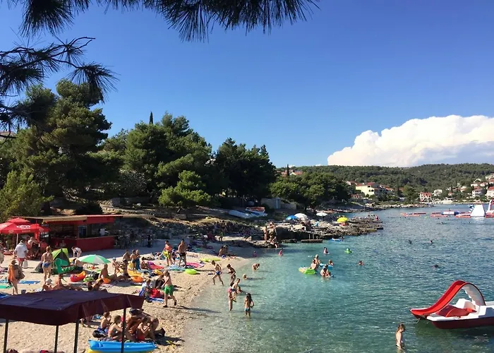 Dani Sea & Pool Διαμέρισμα Τρογκίρ