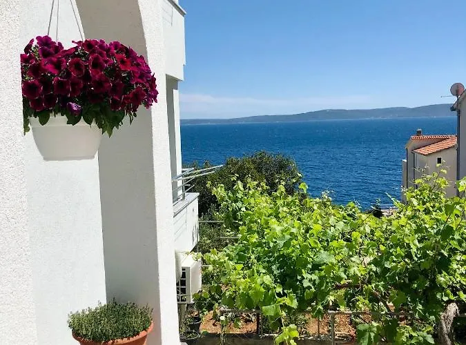 Dani Sea & Pool Апартаменты *