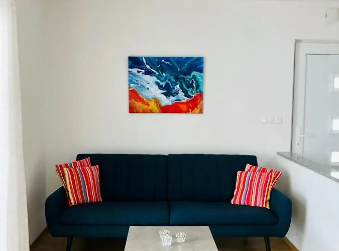 Dani Sea & Pool Appartement